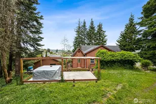 636 Water St, South Bend, WA 98586 - Photo 27