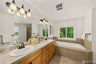 2415 NE Daphne, Issaquah, WA 98029 - Photo 27