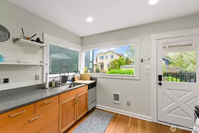 836 NW Market Street, Seattle, WA 98107 - Photo 5