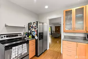 836 NW Market St, Seattle, WA 98107 - Photo 7