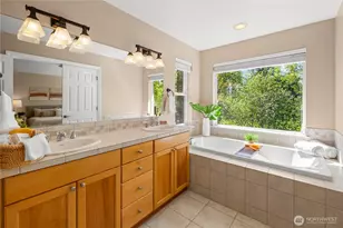 27443 236th Pl SE, Maple Valley, WA 98038 - Photo 33
