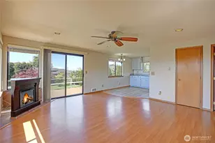 305 Melissa St, Camano Island, WA 98282 - Photo 13