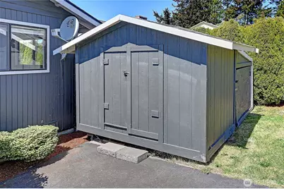 305 Melissa Street, Camano Island, WA 98282 - Photo 27
