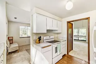 21021 76th Ave W, Edmonds, WA 98026 - Photo 5