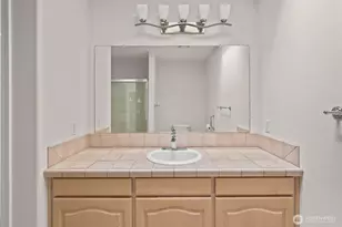 2241 Mariner Beach Dr, Oak Harbor, WA 98277 - Photo 23