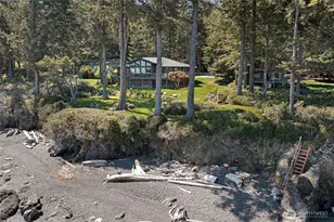 1378 San Juan Dr, San Juan Island, WA 98250 - Photo 3