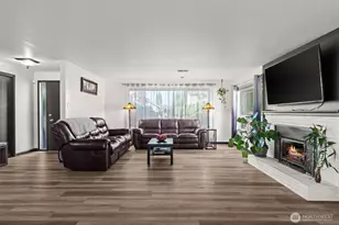 343 4th St SE, Puyallup, WA 98372 - Photo 5