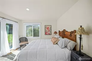 10035 Windward Dr NW, Olympia, WA 98502 - Photo 17