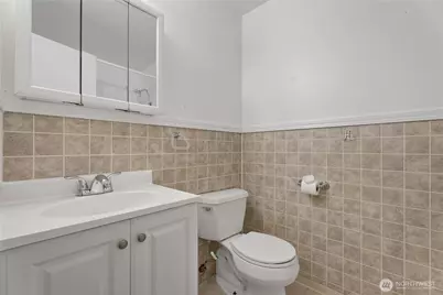 4051 S 38th Street, Tacoma, WA 98409 - Photo 9