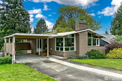 13739 36th Avenue NE, Seattle, WA 98125 - Photo 1