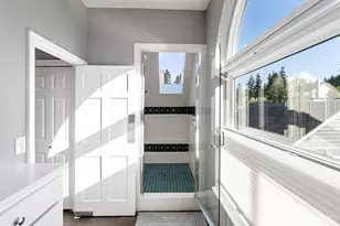 218 Bella Vista Dr, Fox Island, WA 98333 - Photo 29