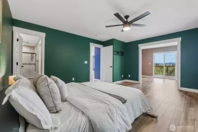 709 22nd Street SW, Puyallup, WA 98371 - Photo 17
