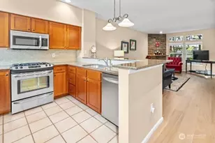8904 123rd Ln NE, Kirkland, WA 98033 - Photo 9