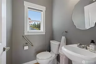 4937 Thompson Ln SE, Olympia, WA 98513 - Photo 17