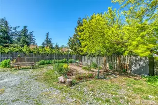 183 Spruce St, Orcas Island, WA 98245 - Photo 33