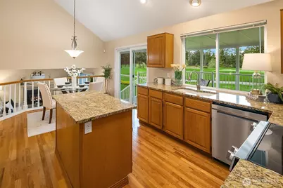 25611 Lk Wilderness Country Club Drive SE, Maple Valley, WA 98038 - Photo 11