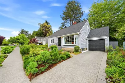 7030 27th Avenue NE, Seattle, WA 98115 - Photo 3