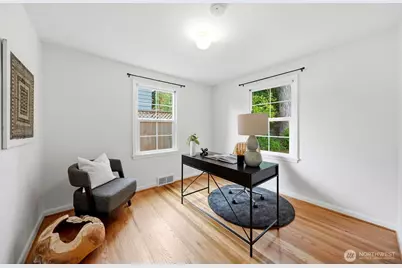 7030 27th Avenue NE, Seattle, WA 98115 - Photo 13