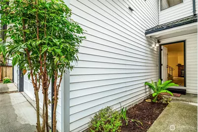 4201 NE 5th Street #4117, Renton, WA 98059 - Photo 3