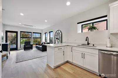 4224 NE 124th Street, Seattle, WA 98125 - Photo 31