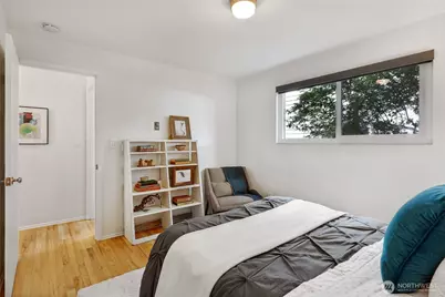 4710 Dayton Avenue N #2, Seattle, WA 98103 - Photo 15