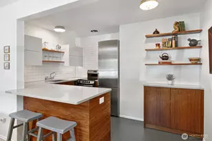 4710 Dayton Ave N, Seattle, WA 98103 - Photo 7
