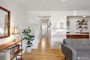 4710 Dayton Ave N, Seattle, WA 98103 - Photo 13