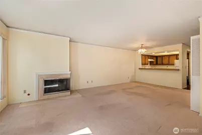401 100th Avenue NE #214, Bellevue, WA 98004 - Photo 19