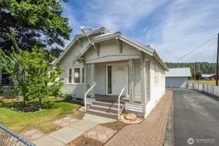 819 1st St, Cle Elum, WA 98922 - Photo 3
