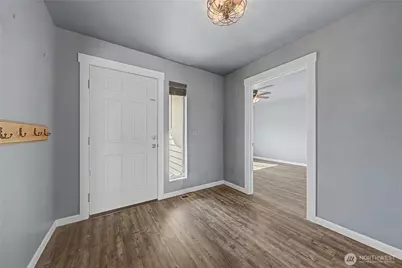 21 Ambrosia Lane, Malaga, WA 98828 - Photo 5