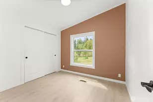 11215 180th Ln SW, Rochester, WA 98584 - Photo 17