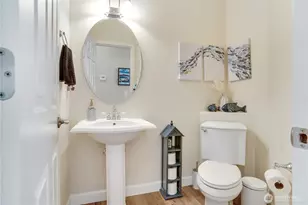 18306 92 Ave E, Puyallup, WA 98375 - Photo 17
