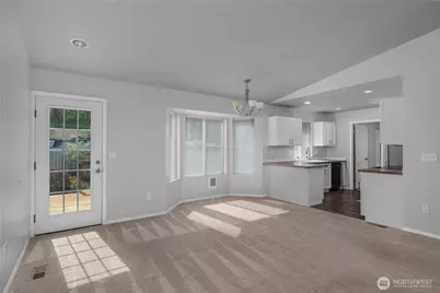 810 E Lakeshore Drive W, Shelton, WA 98584 - Photo 9