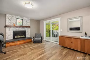 8442 NE 141st St, Kirkland, WA 98034 - Photo 7