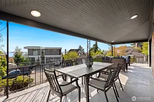 2527 Westmont Way W, Seattle, WA 98199 - Photo 27