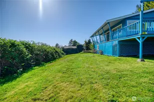 673 Kendor Dr, Point Roberts, WA 98281 - Photo 31