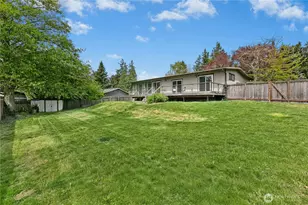 1236 Crescent Dr, Oak Harbor, WA 98277 - Photo 27