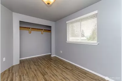 22204 Cedarview Drive E, Bonney Lake, WA 98391 - Photo 11