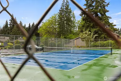 14225 NE 2nd Place #100F, Bellevue, WA 98007 - Photo 31