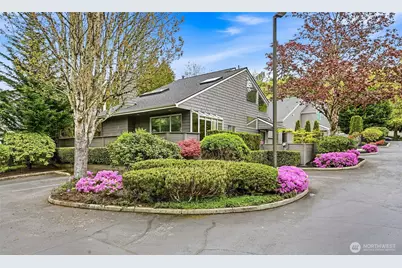 613 Bellevue Way SE, Bellevue, WA 98004 - Photo 29