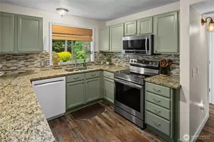 10820 130th Ave E, Puyallup, WA 98374 - Photo 13