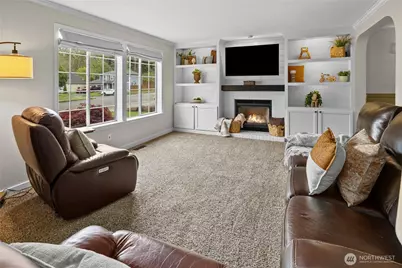 10820 130th Avenue E, Puyallup, WA 98374 - Photo 5
