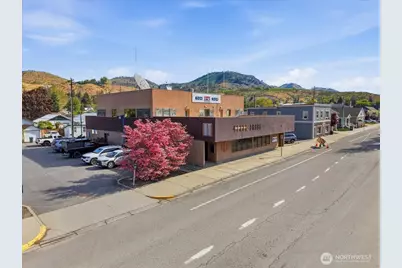 123 E Johnson Street #1, Chelan, WA 98816 - Photo 5