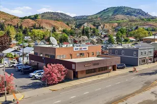 123 E Johnson St, Chelan, WA 98816 - Photo 1