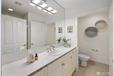210 Market Street #203, Kirkland, WA 98033 - Photo 23