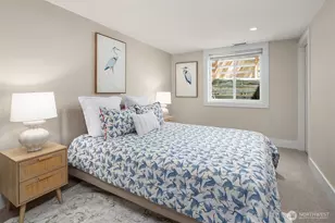 549 N 77th St, Seattle, WA 98103 - Photo 21
