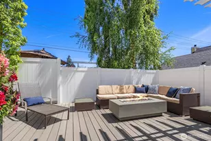 549 N 77th St, Seattle, WA 98103 - Photo 27