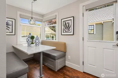 549 N 77th Street, Seattle, WA 98103 - Photo 13