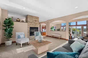 20619 NE 16th St, Sammamish, WA 98074 - Photo 13
