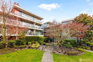 1730 Taylor Ave N, Seattle, WA 98109 - Photo 13